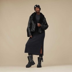 UGG Esmee Leather Boot Design Arrondi Élégant